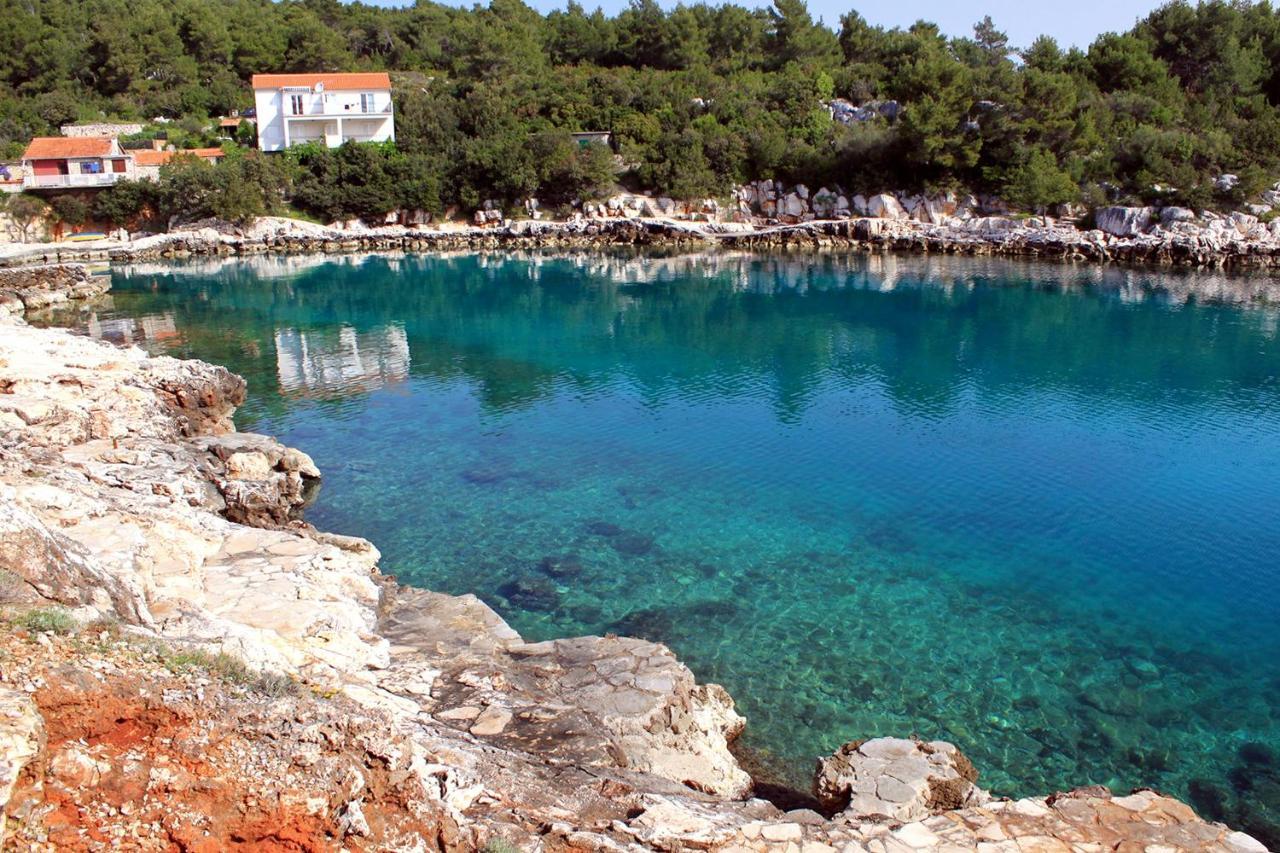 Apartments With A Parking Space Mudri Dolac, Hvar - 4043 Vrbanj Buitenkant foto