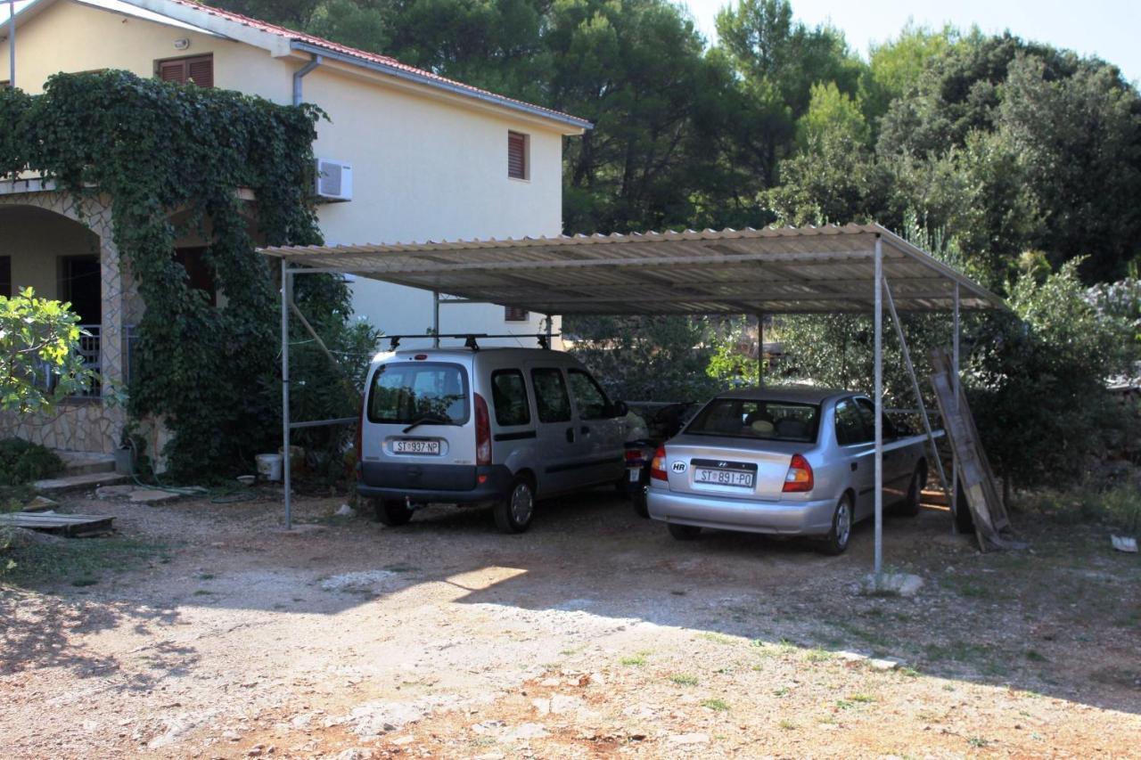 Apartments With A Parking Space Mudri Dolac, Hvar - 4043 Vrbanj Buitenkant foto